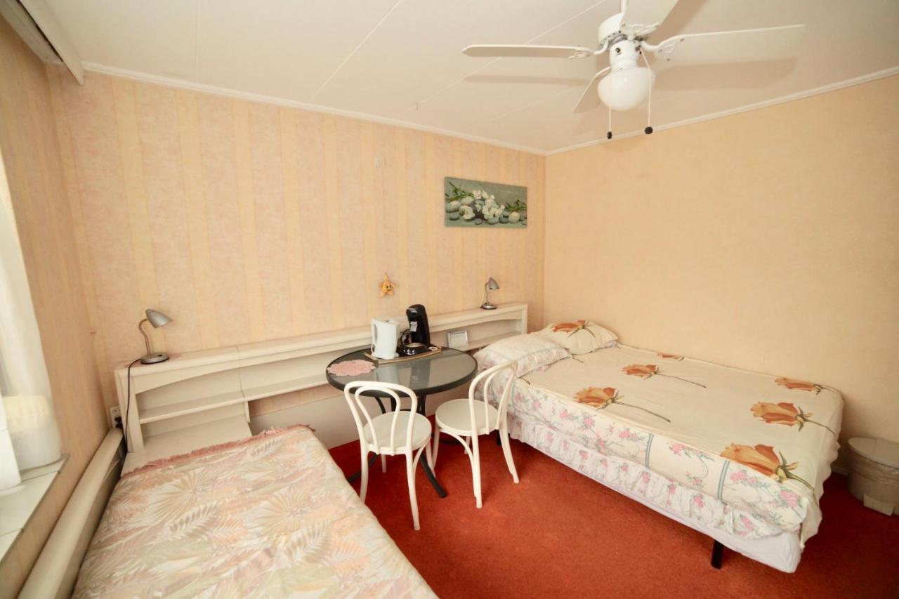 Kuipers Bed Acomodação com café da manhã Volendam Exterior foto